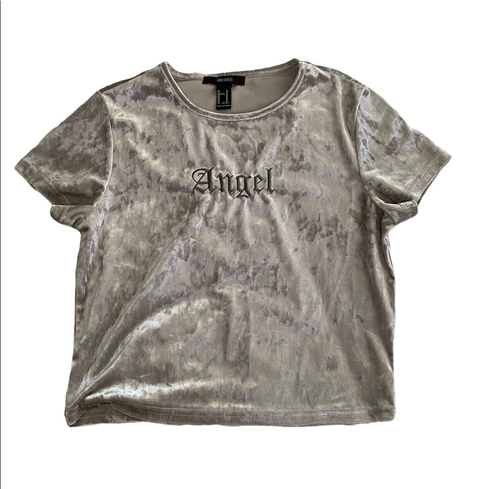 Forever 21 T-Shirt
